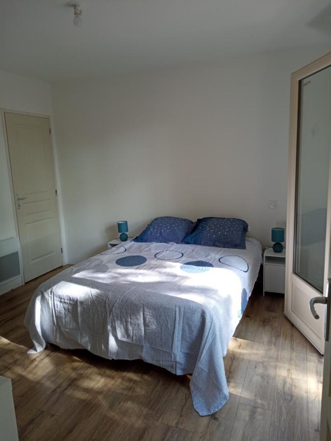 Chambre au calme entourée par la nature. Saint-Leon-sur-Vezere Exterior foto